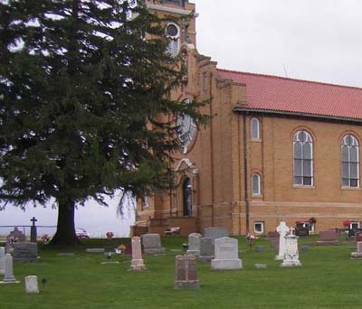 St. Mary's Lycurgus church & cemetery - photo by A. Krumme