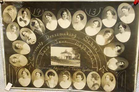 Connrardy School of Dressmaking - Sept. 1913 Class