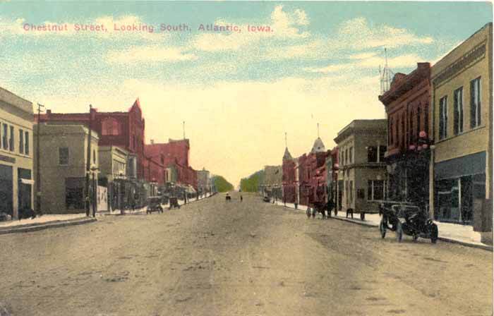 Chestnut Street, Looking South, Atlantic, Iowa