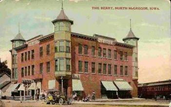 Berry Hotel & Train Stop, McGregor, I914