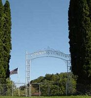 Communia cemetery - photo by P. Peterson, 2005