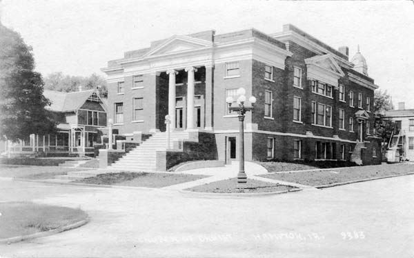 Church of Christ, Hampton, Iowa