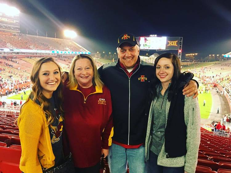 Greg & Jill Lempke with their daughters