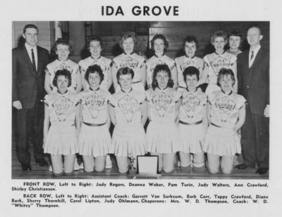 1962 girls basketball photo