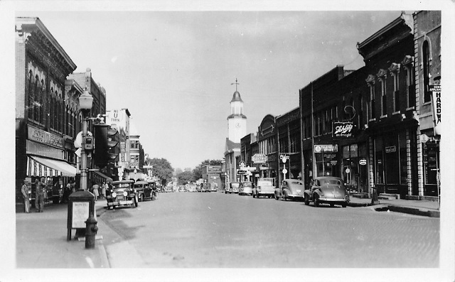 Main Street, Monticello, Iowa