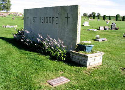 ST. ISIDORE, CEMETERY - Linn County, Iowa