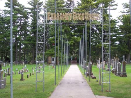 St Mary's at Festina cemetery Entrance - photo by Barry Zbornik