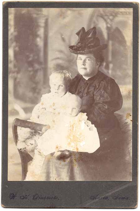 Ann Hammond Moris Edwards and Children, Decima and Dervis